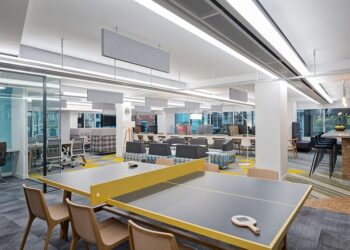 Innovative Tools Shaping Future Workspaces